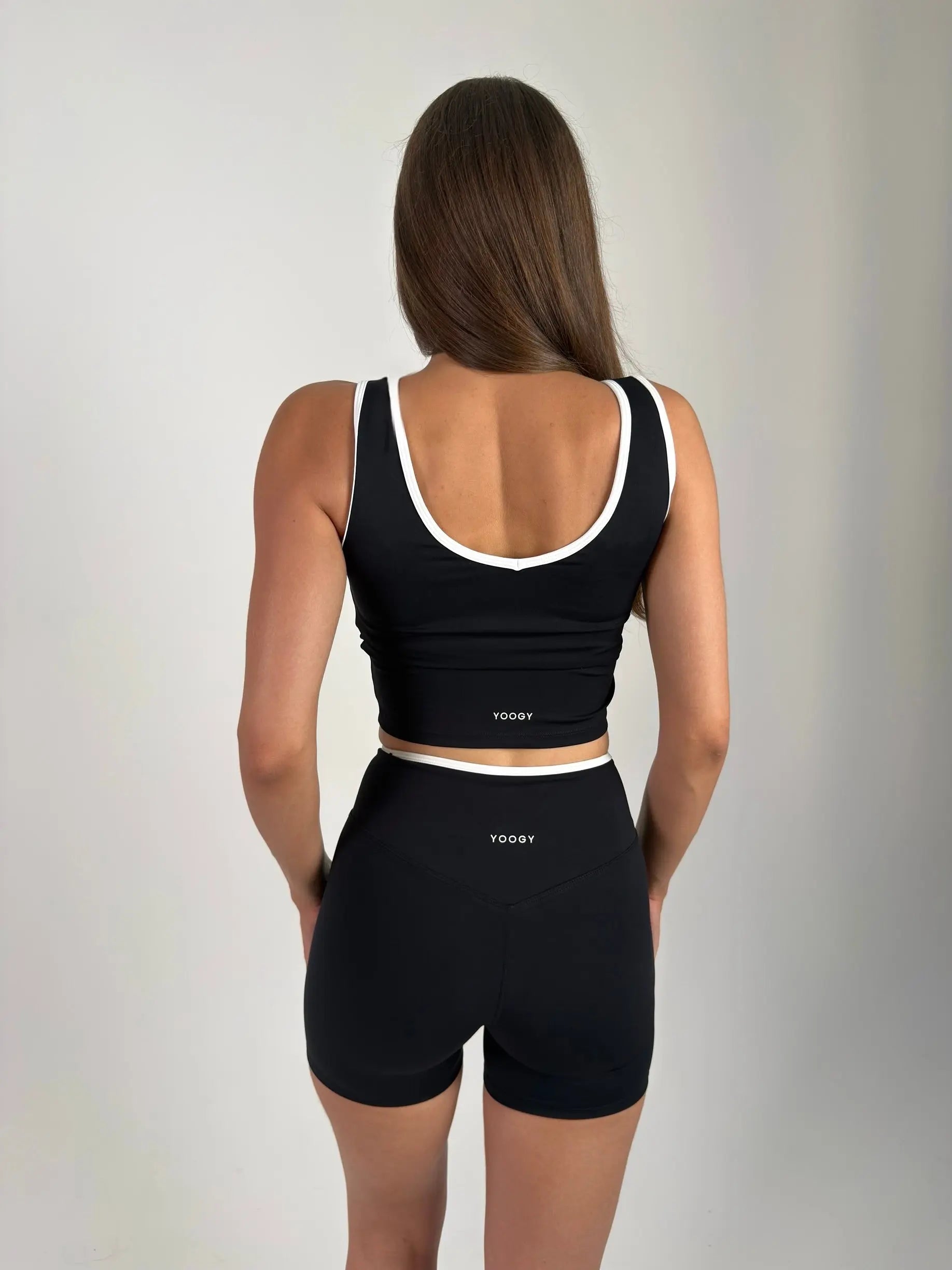 Tank Top Alice - Czarny Yoogy