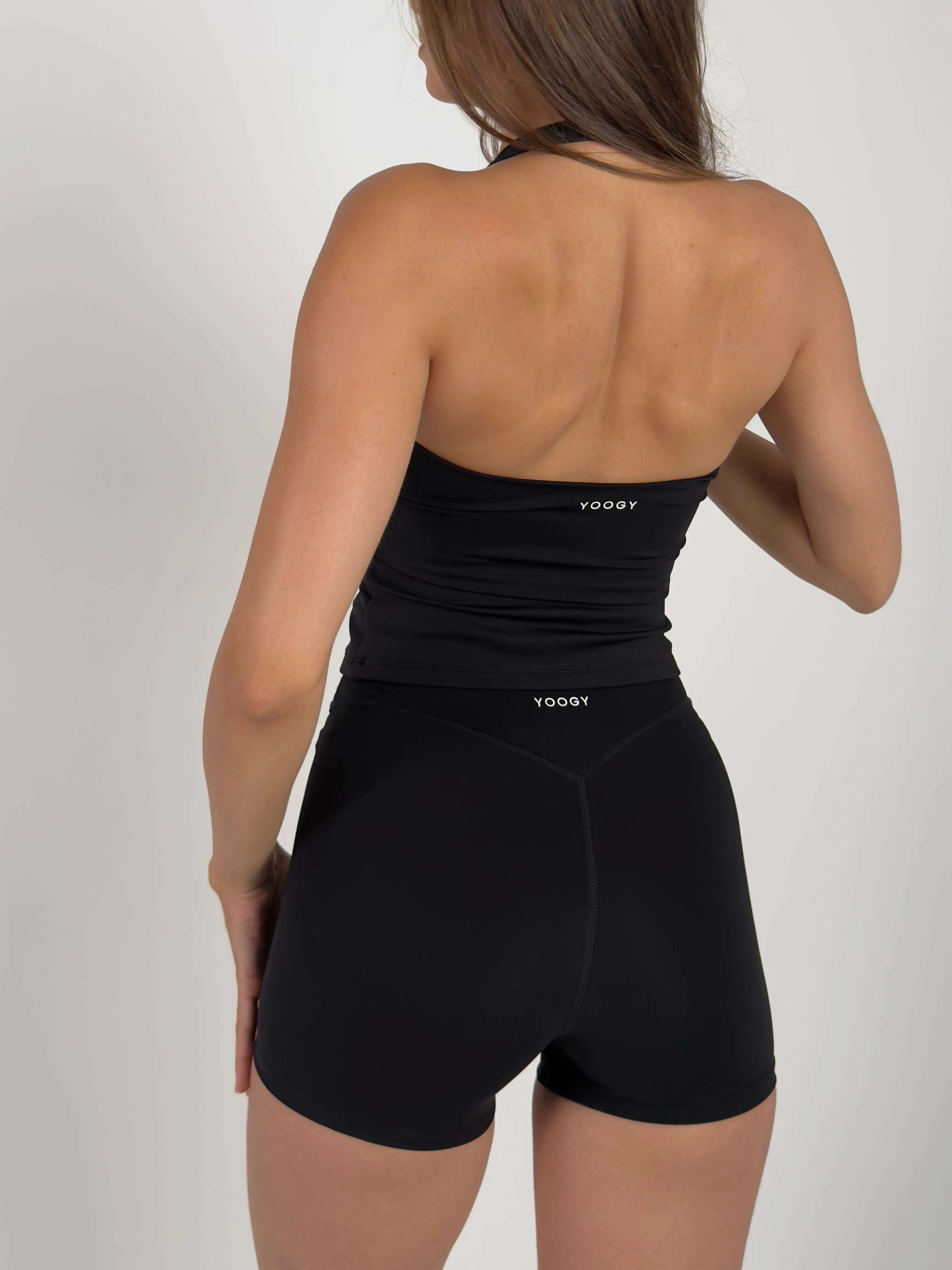 MELLISA SET, TOP + SHORTS Yoogy